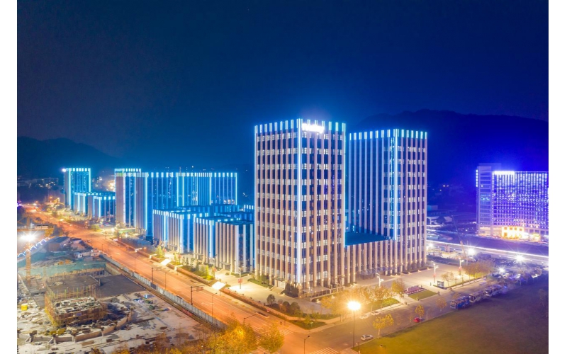 樓體亮化工程探秘：不僅僅是照明，還有這些背后的精彩